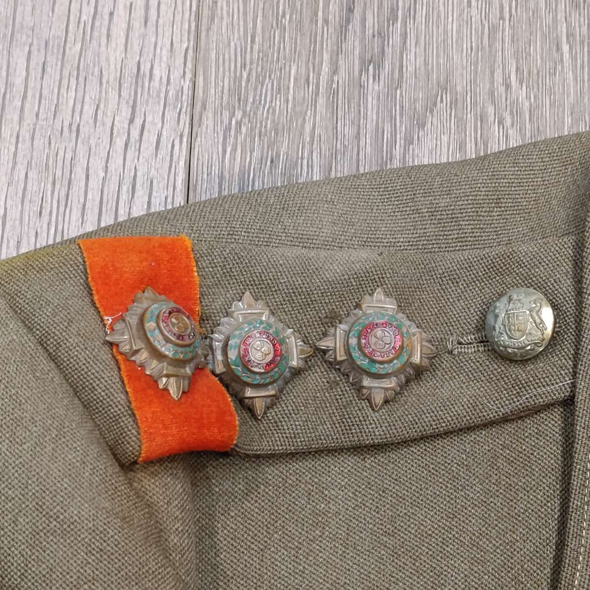 WW2 SA Army tunic with captain rank