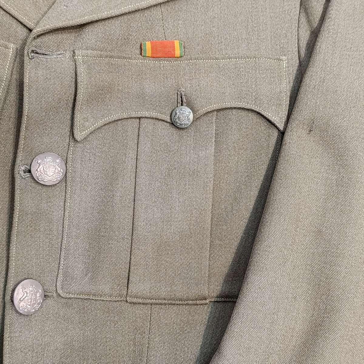 WW2 SA Army tunic with captain rank