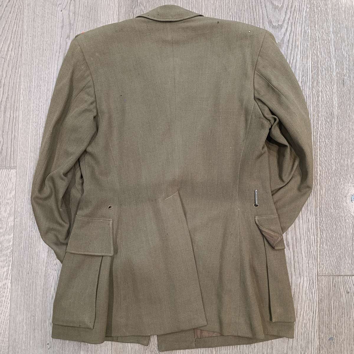 WW2 SA Army tunic with captain rank