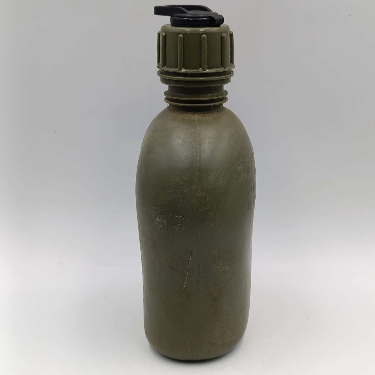 SADF Water bottle with fire bucket and pouch