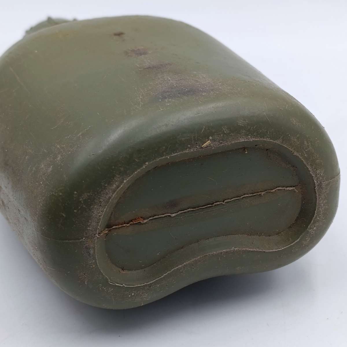 SADF Water bottle with fire bucket and pouch