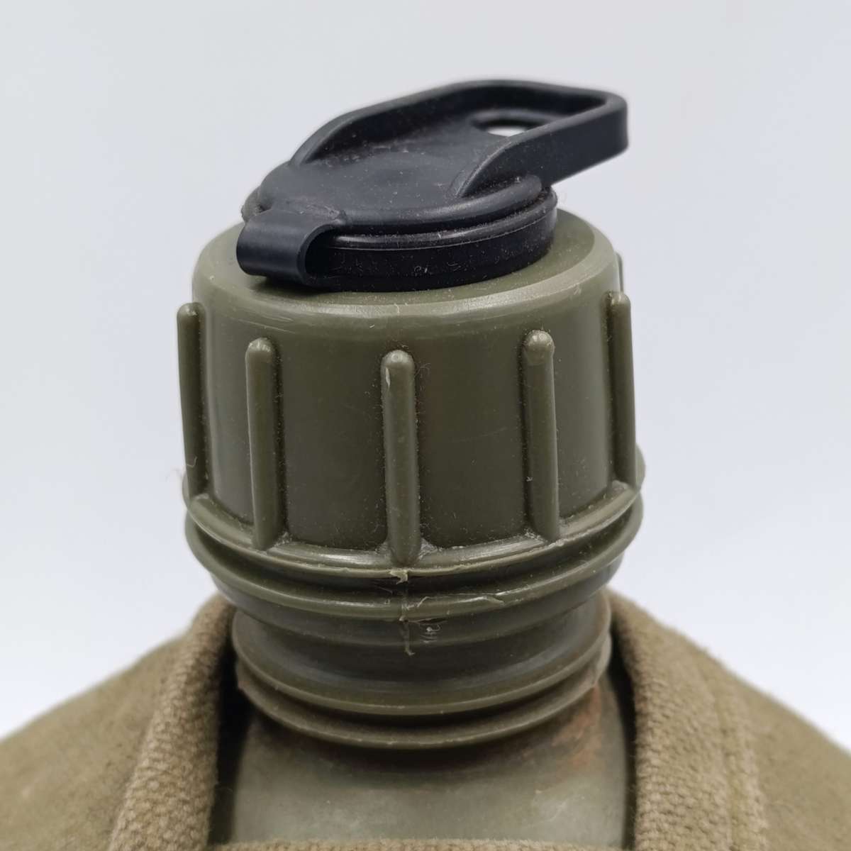 SADF Water bottle with fire bucket and pouch