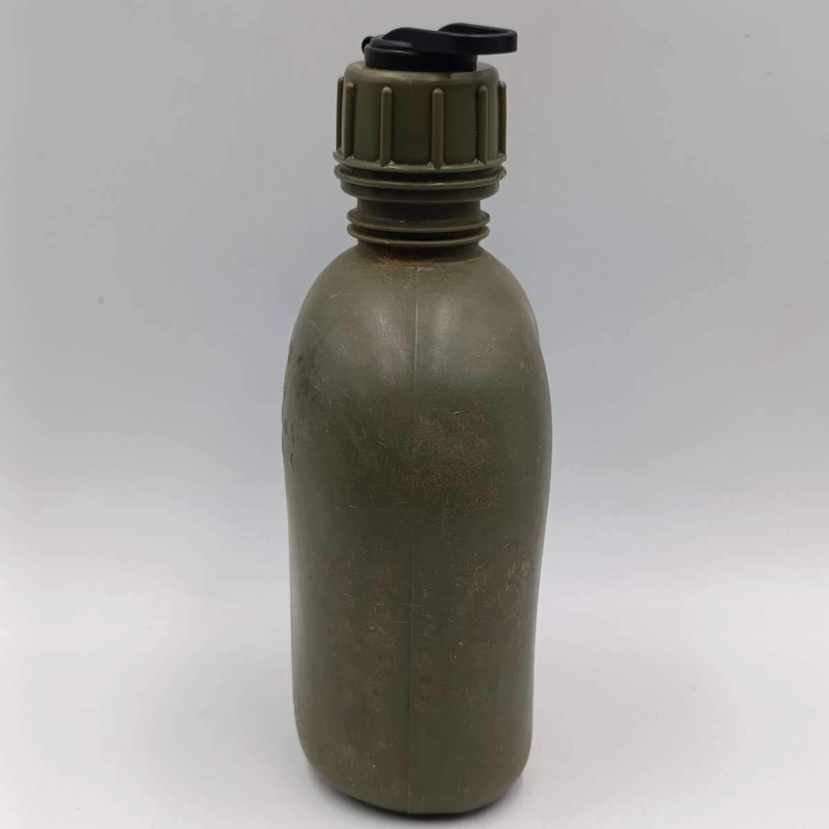 SADF Water bottle with fire bucket and pouch