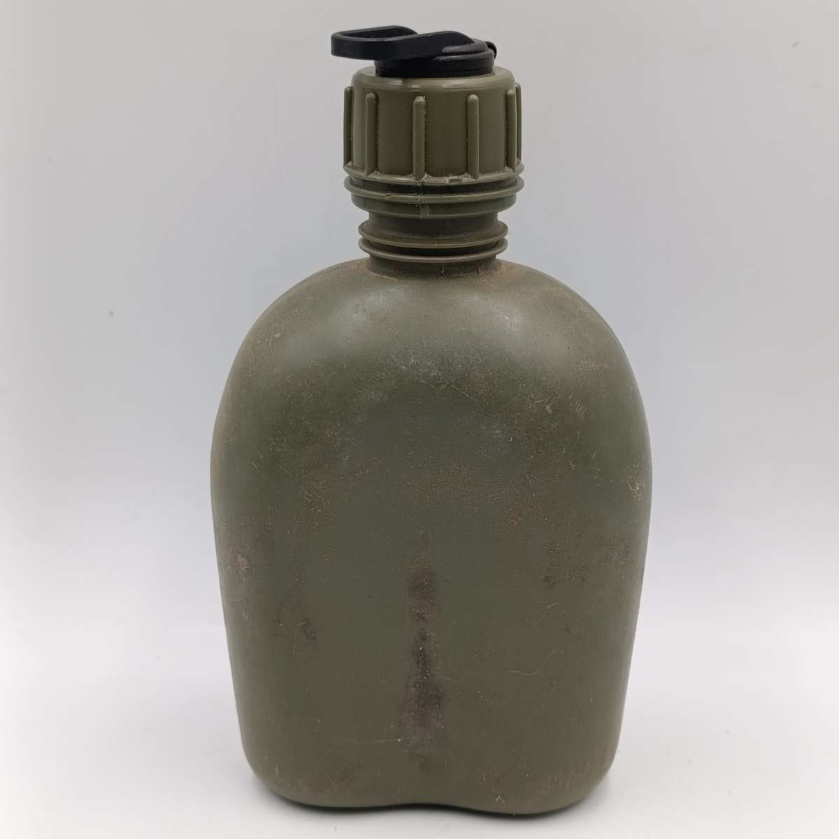 SADF Water bottle with fire bucket and pouch