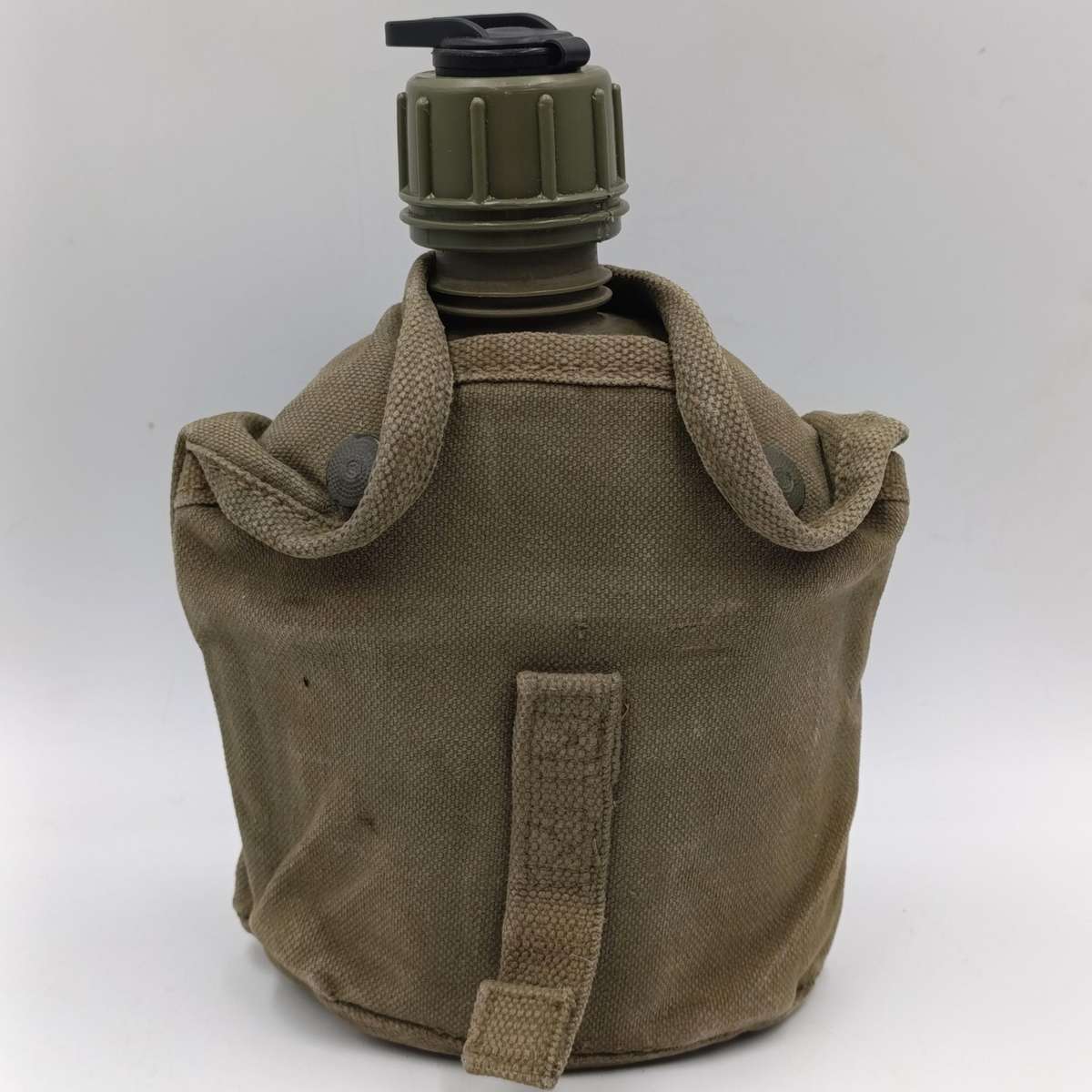 SADF Water bottle with fire bucket in pouch