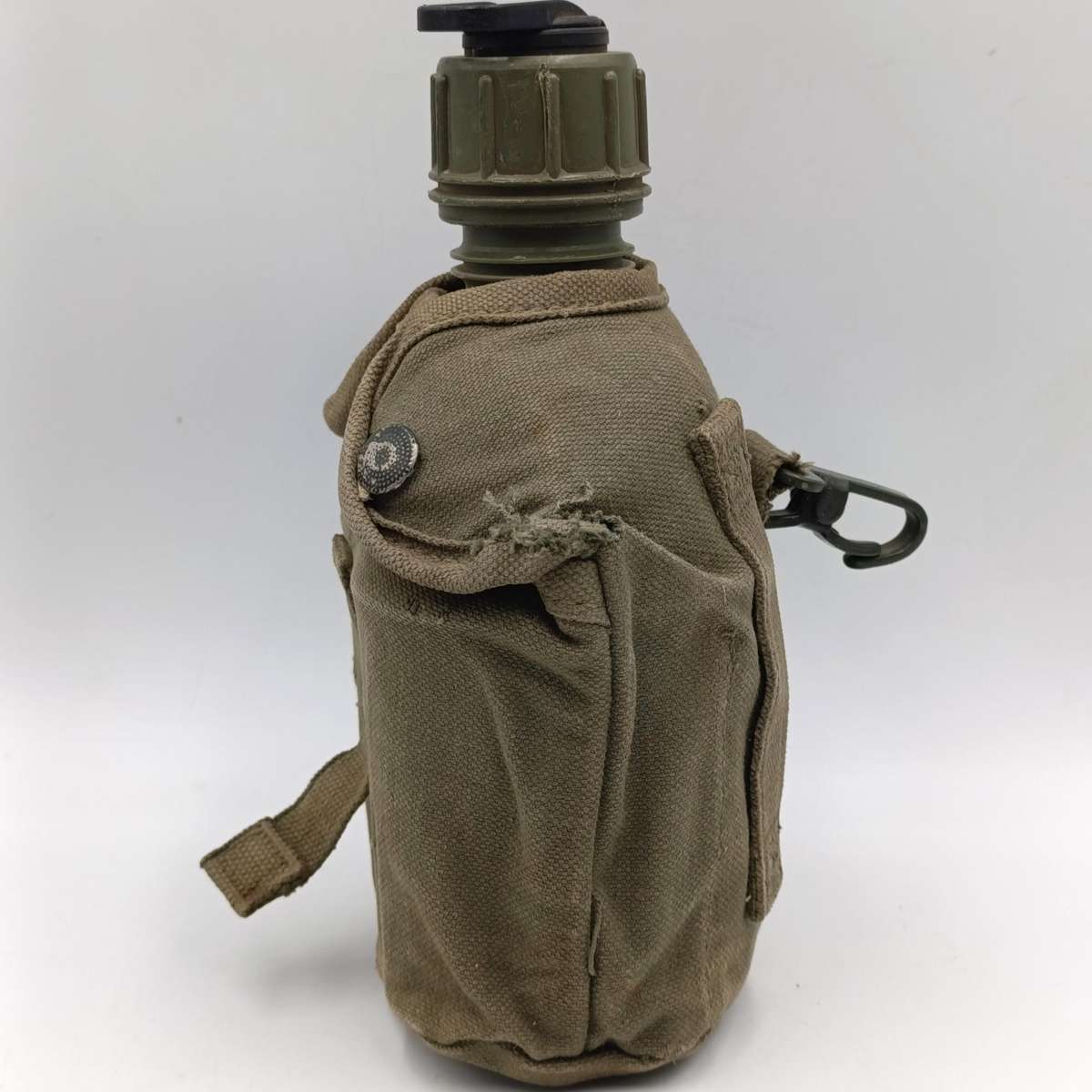 SADF water bottle with fire bucket in pouch