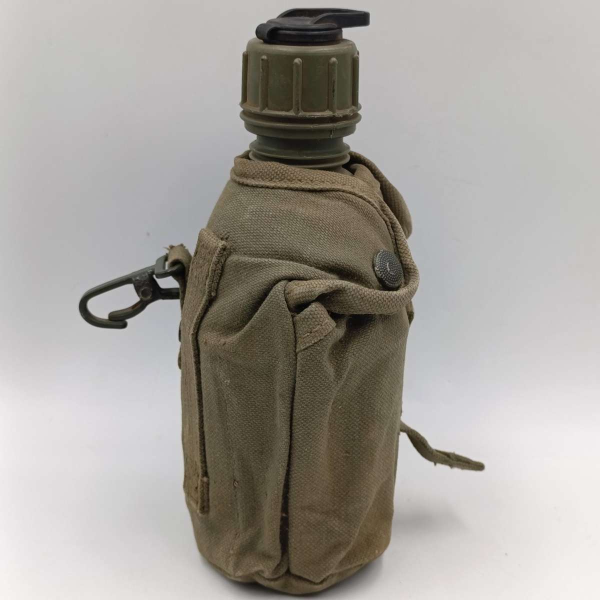SADF water bottle with fire bucket in pouch