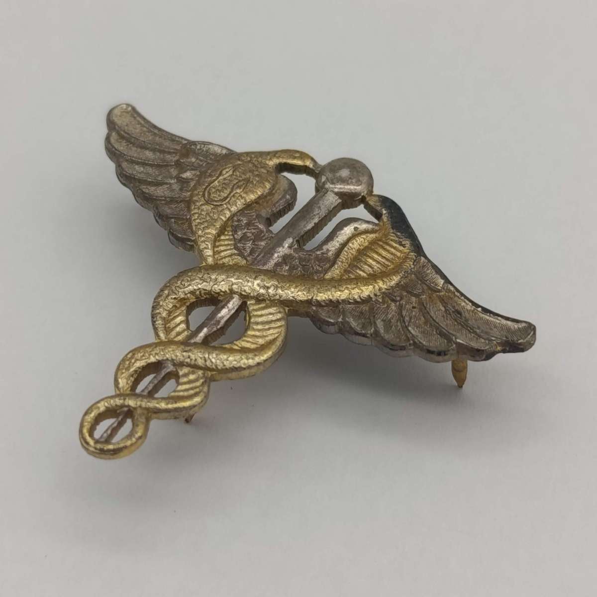SA Medical service silver Doctor's  breast badge