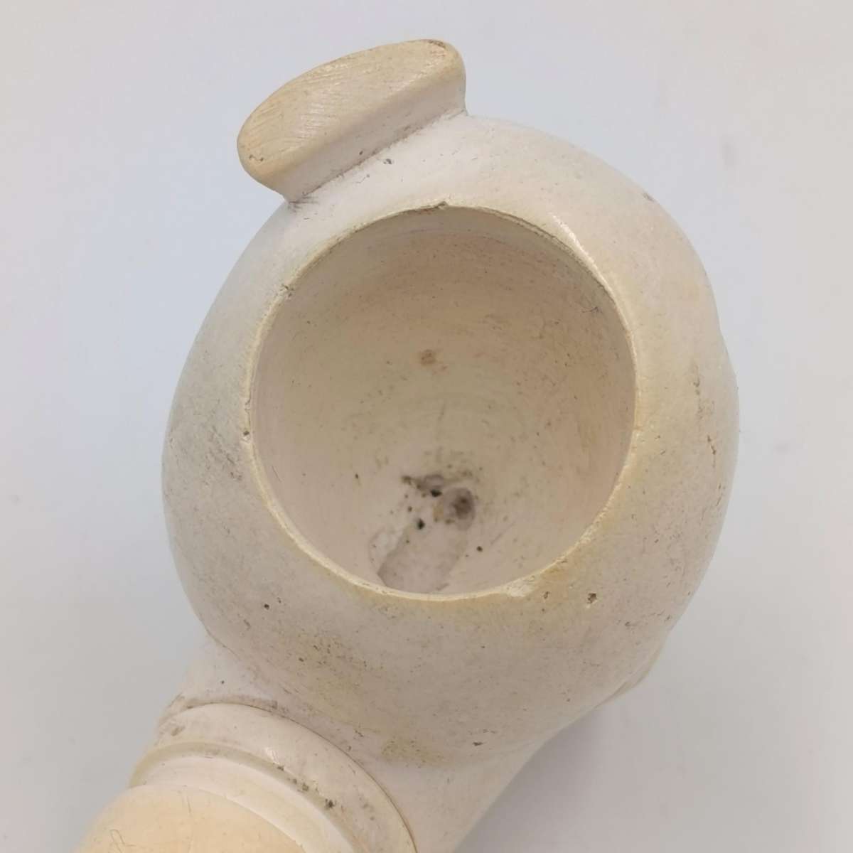 Beautiful vintage hand carved meerschaum smoking pipe