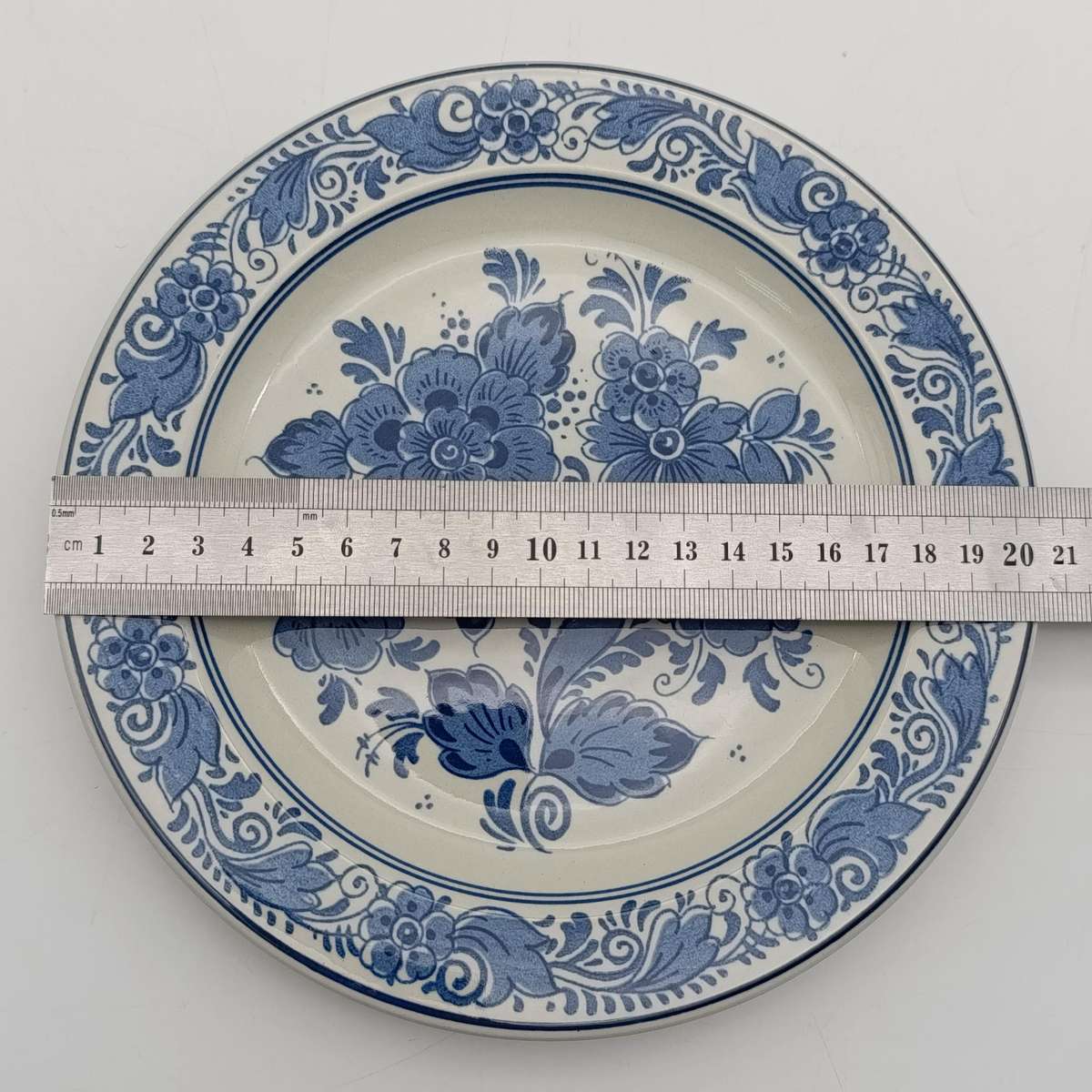 Vintage Blauw Delfts Distel handpainted porcelain plate