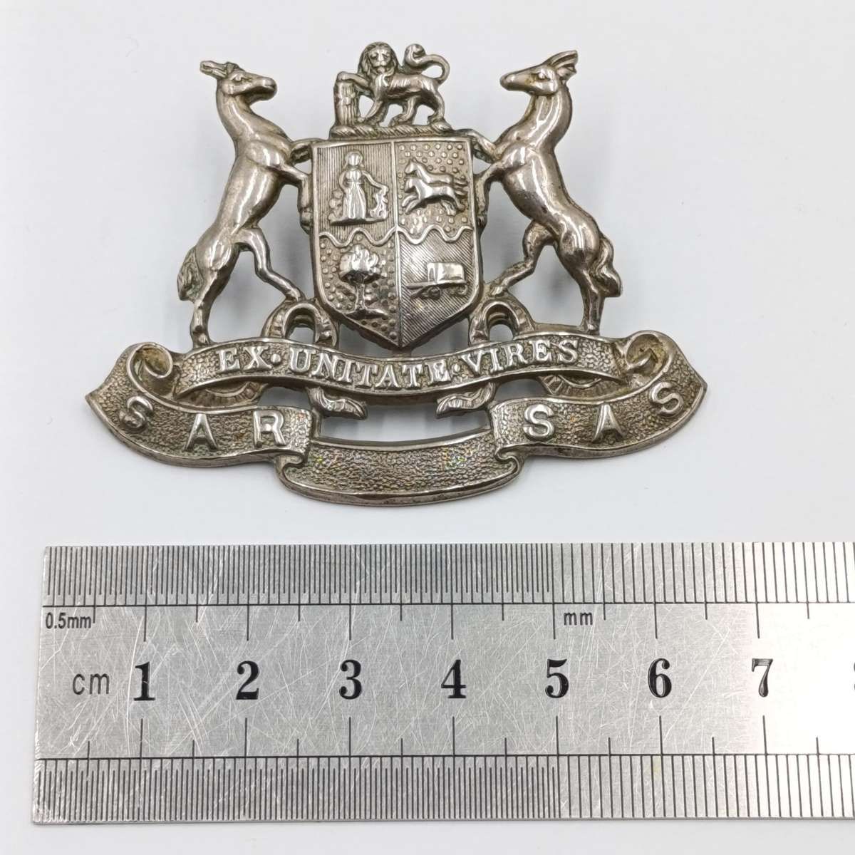 SA Railways officer metal cap badge