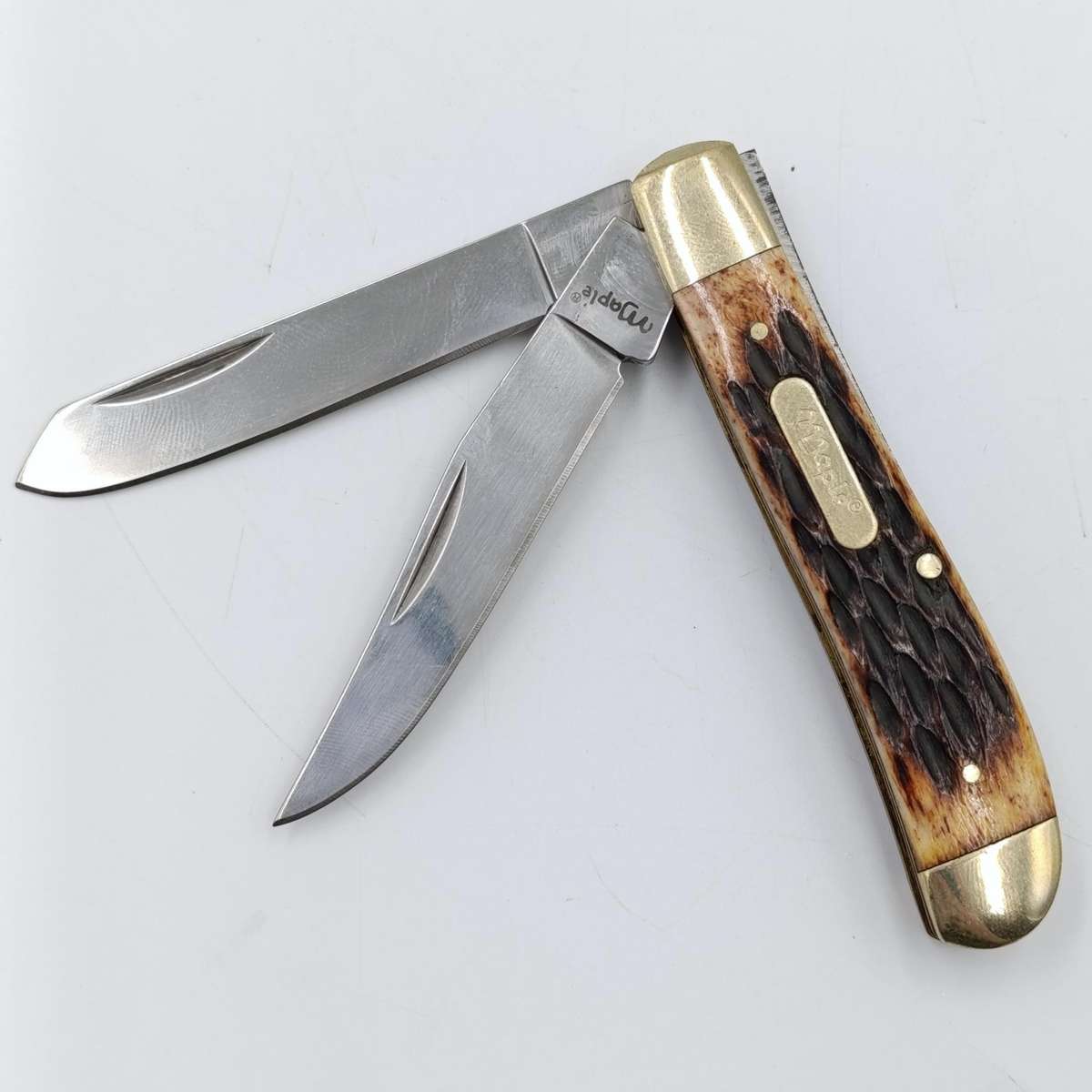 Vintage Maple pocket knife with 2 blades