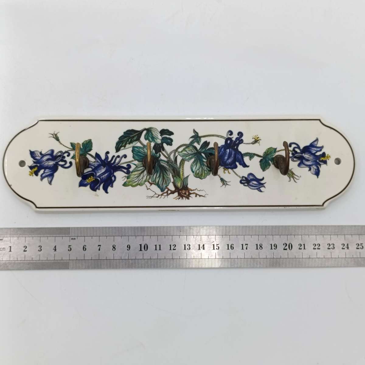 Vintage Villeroy and Boch Botanica key holder hooks on porcelain