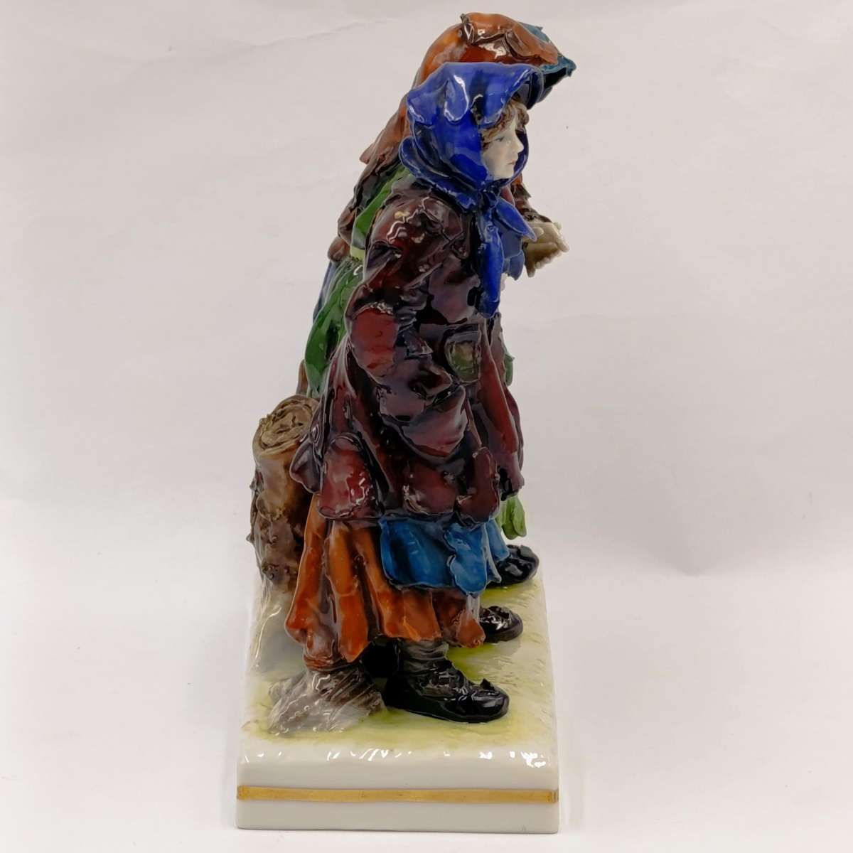 Vintage Kister porcelain old ladies porcelain figurine