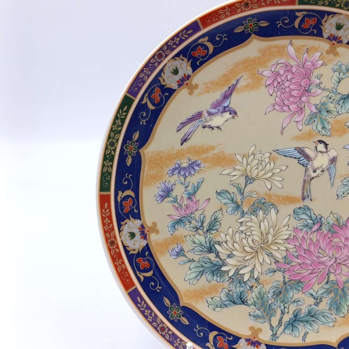 Beautiful Imperial Imari porcelain plate - 21cm