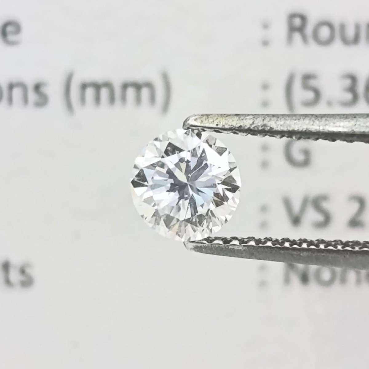 Natural Round Brilliant Diamond of 0,644ct - Colour G, clarity VS 2 - with GEMLAB certificate