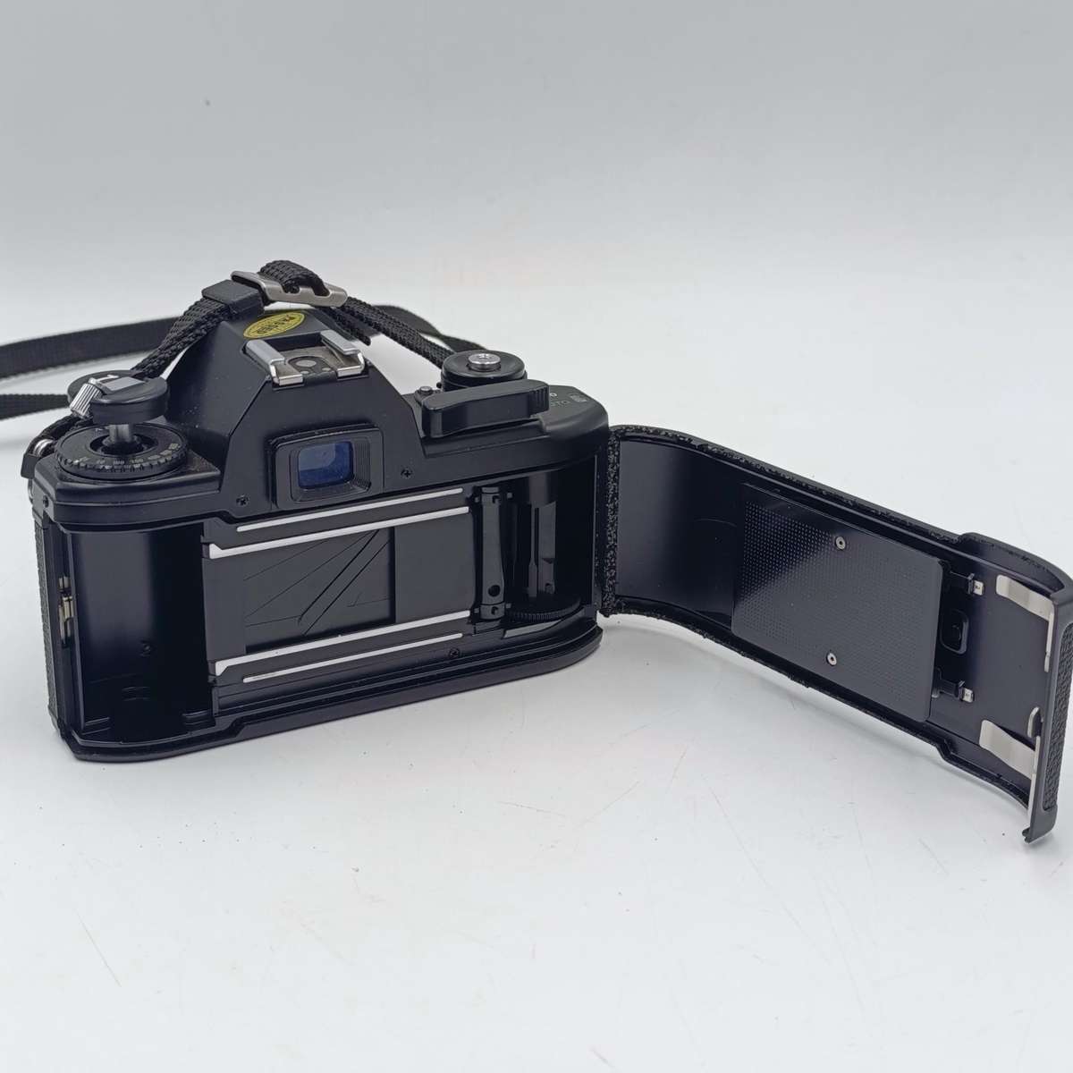 Vintage Nikon M90 35mm film camera with Nikon Series E 1:1.8 50mm lens - shutter firing