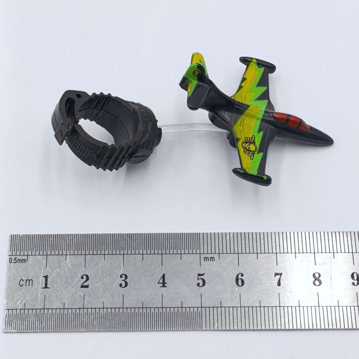 Set of 3 vintage Matchbox Ring Raiders skull squadron jet planes - 2 ring sticks missing