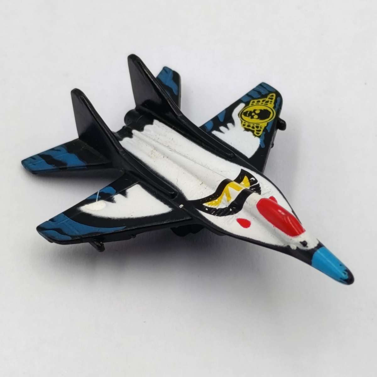 Set of 3 vintage Matchbox Ring Raiders skull squadron jet planes - 2 ring sticks missing