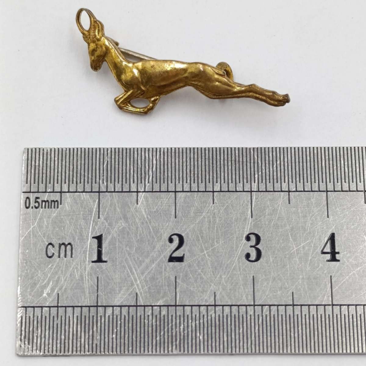 Vintage SA Rugby Springbok pin badge