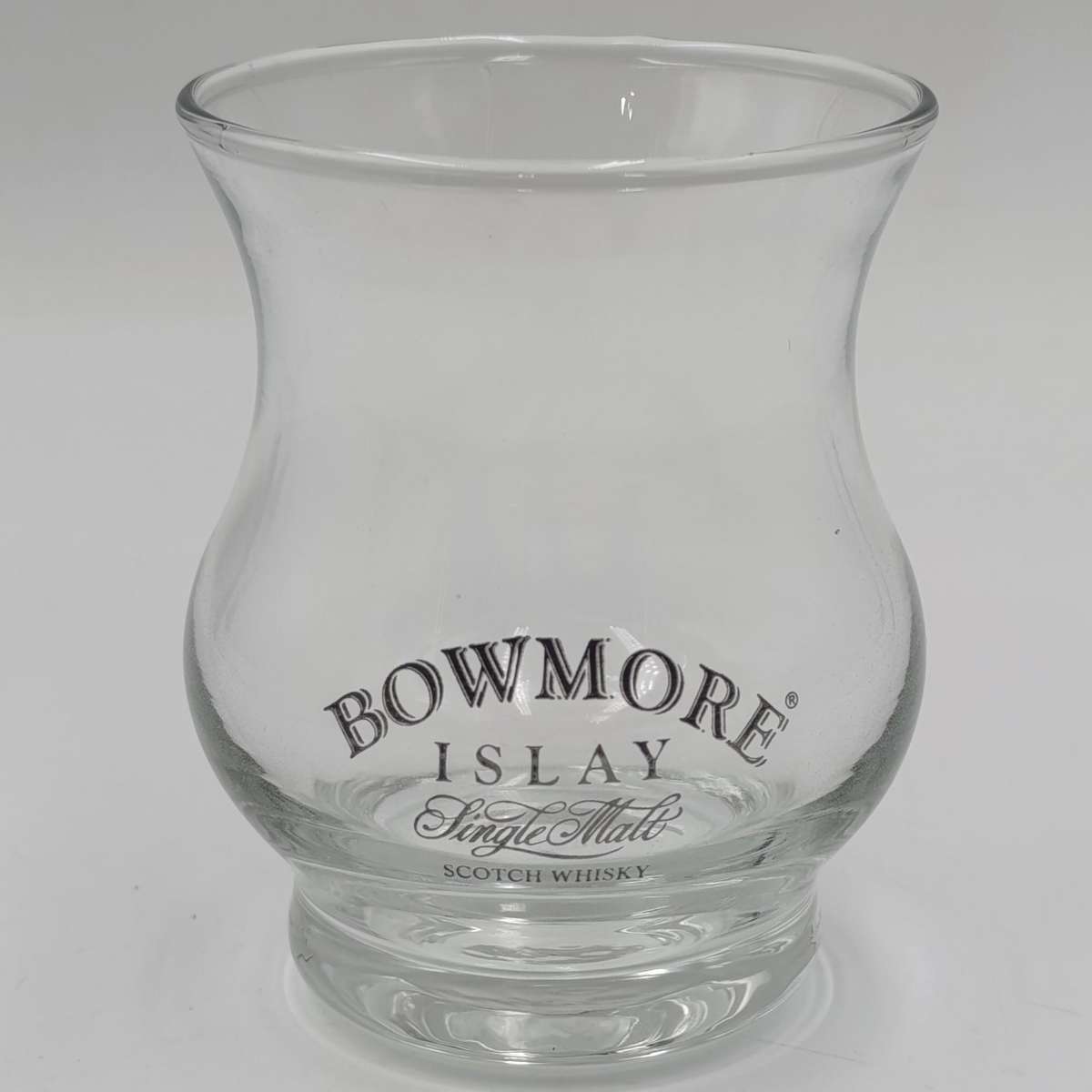 Lot of 6 Bowmore Scotch Whiskey glasses - in original Boxes