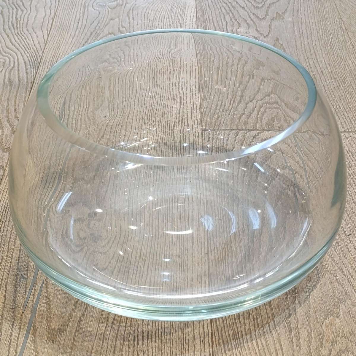 Large Ernst Rosenthal crystal fish bowl - small rim chip