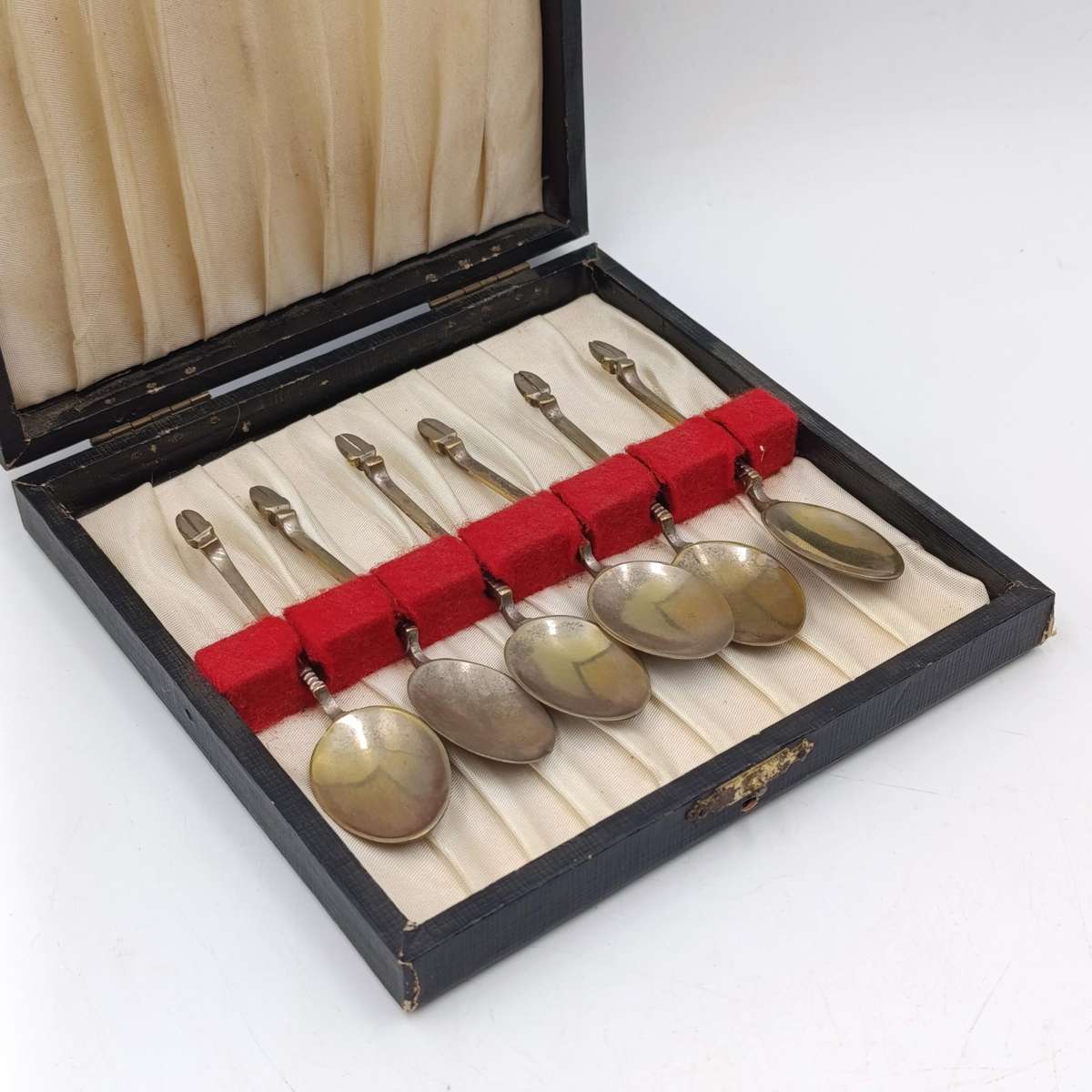 Set of 6 vintage silverplated coffee spoons