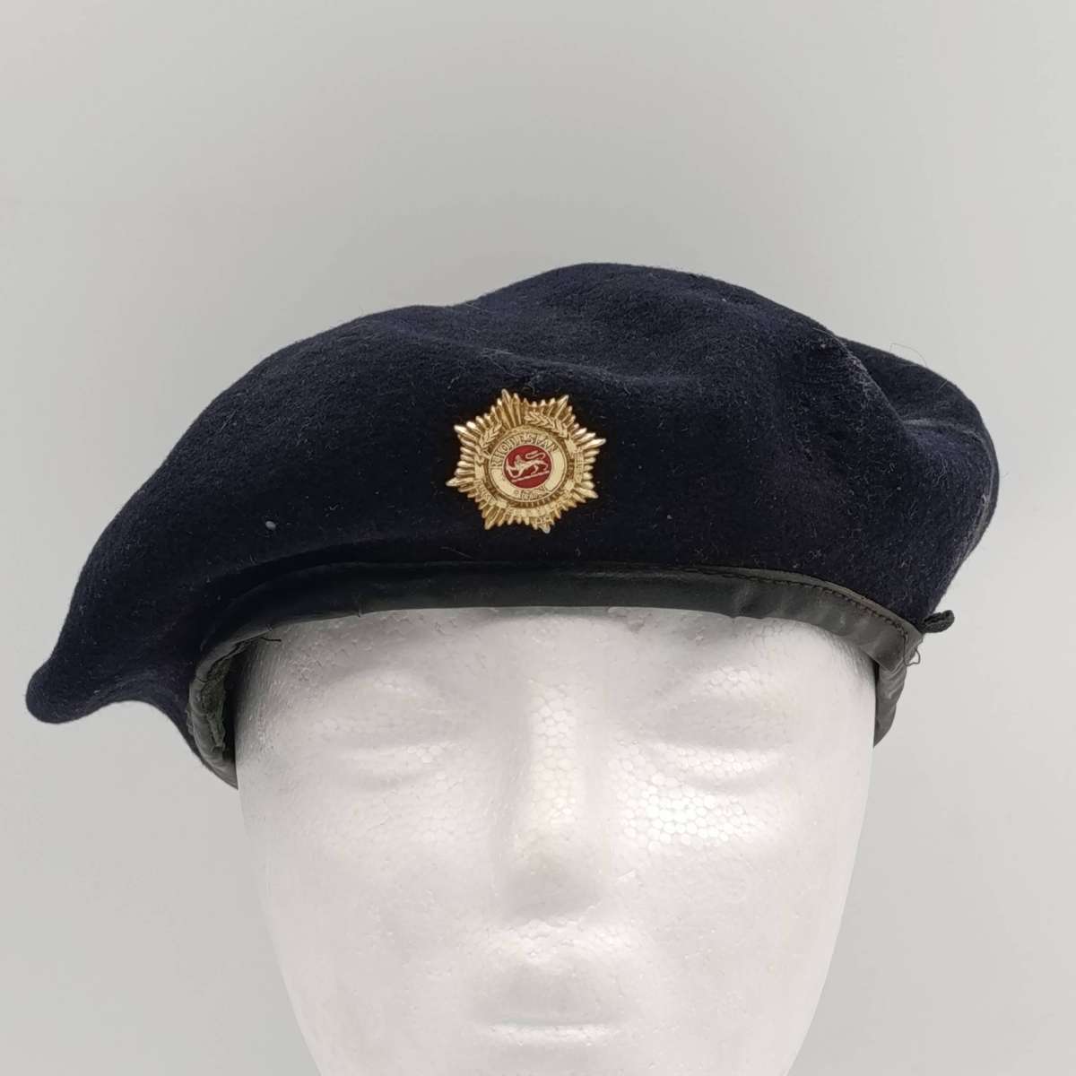 Rhodesian Army services corps beret with badge - size 52