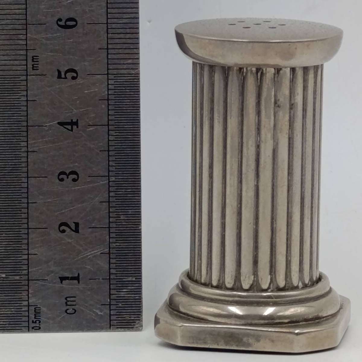 Pair of silverplated column pillar shaped salt and pepper shakers
