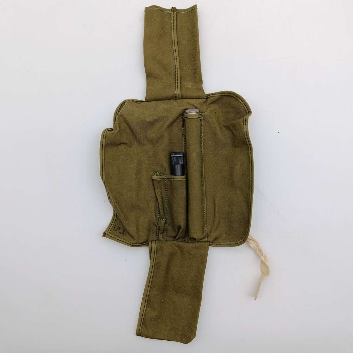 SADF R1 Rifle cleaning kit with brushes and oiler