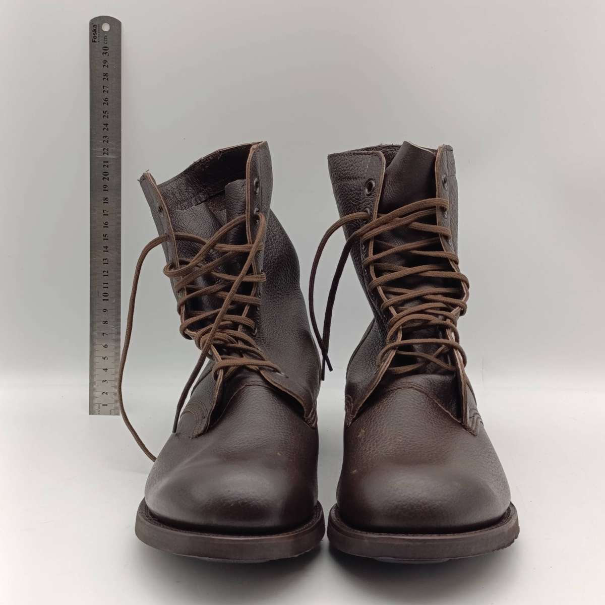 SADF brown leather boots - UK size 10 - excellent unused condition