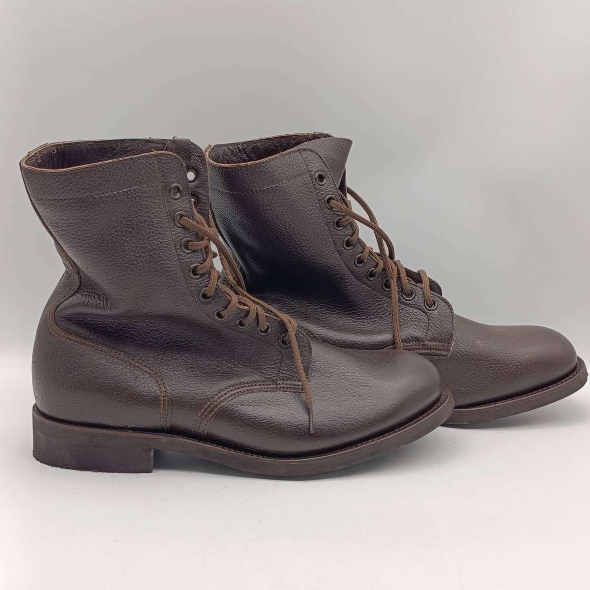 SADF brown leather boots - UK size 10 - excellent unused condition