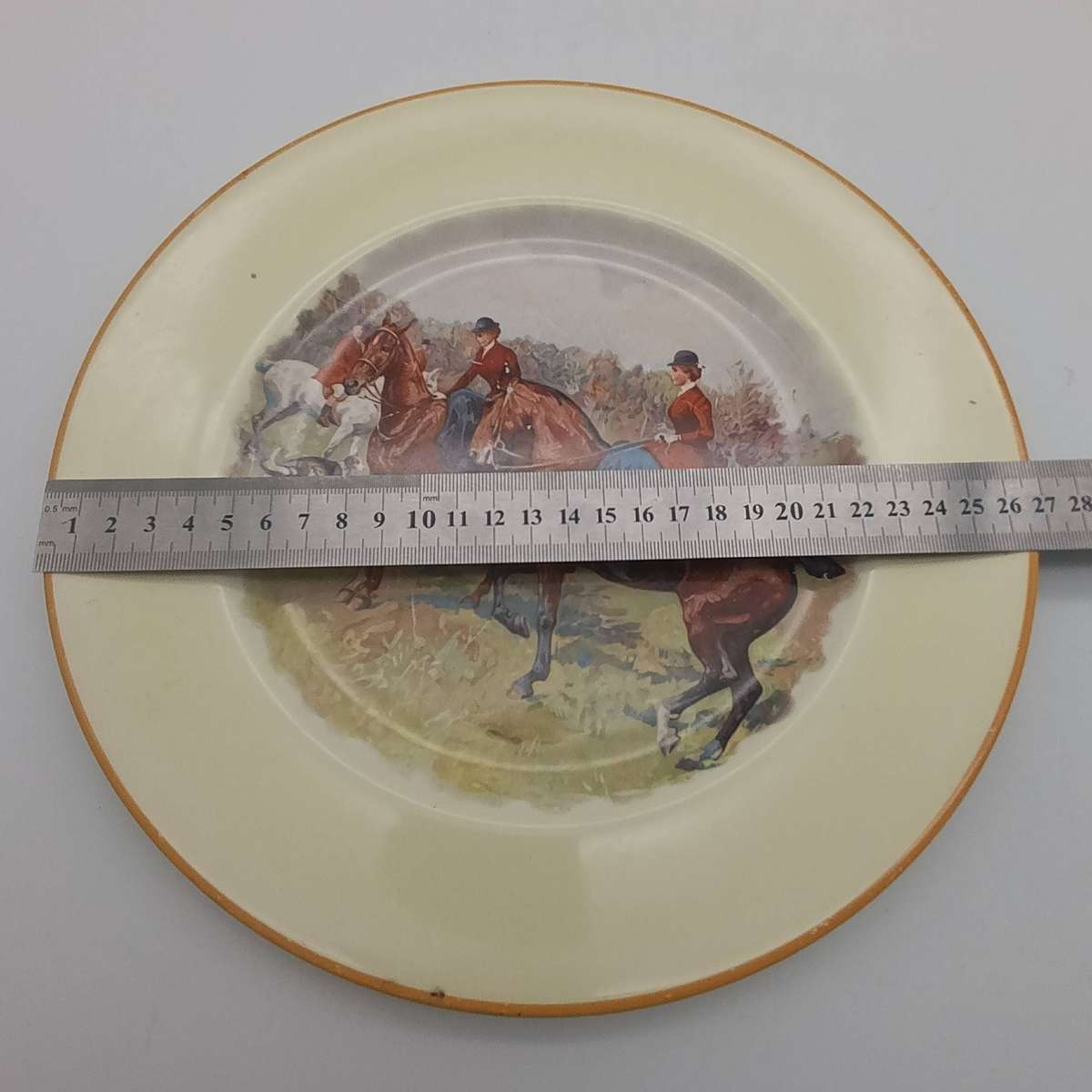 Vintage Johnson Brothers Pareek Fox hunting porcelain plate