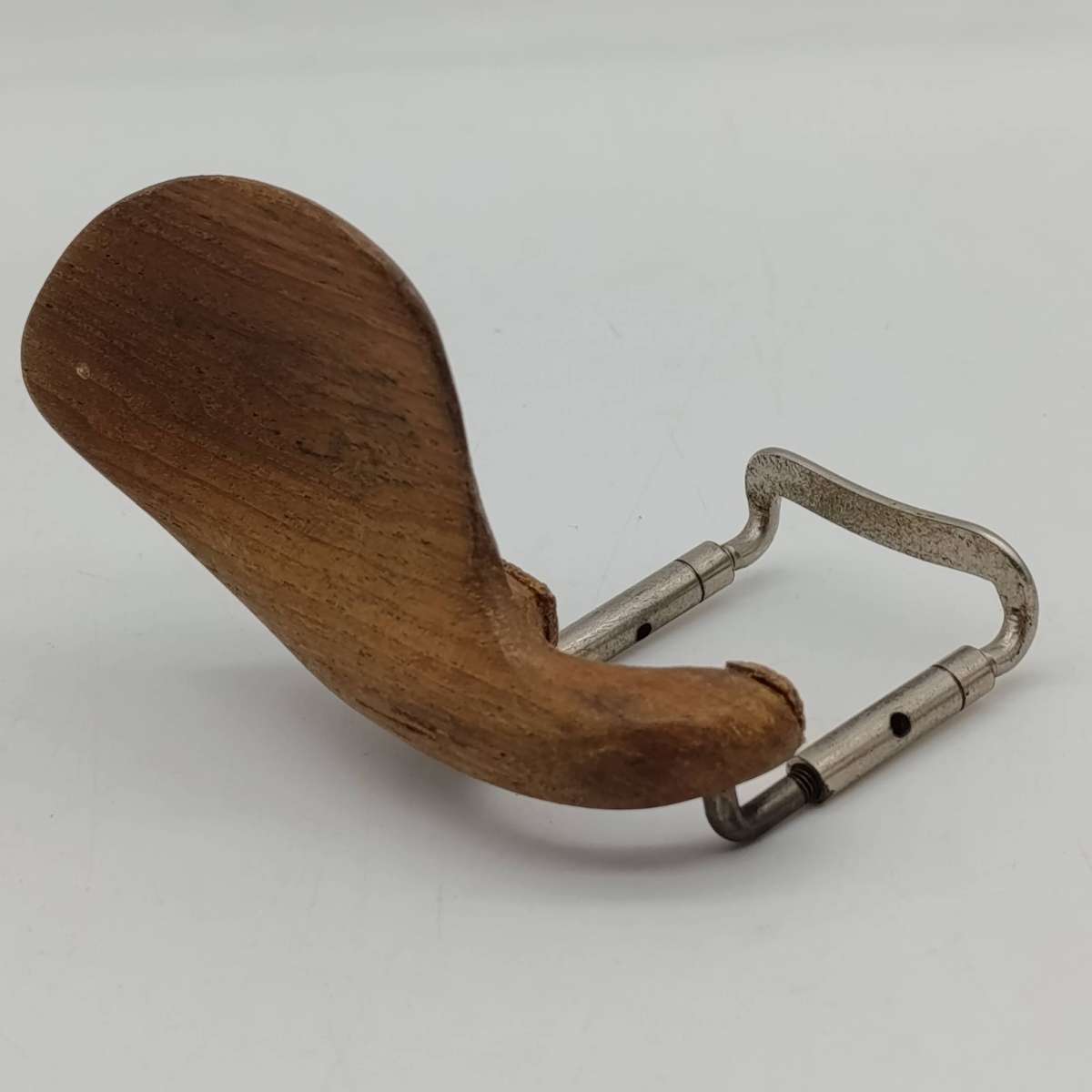 Lot of 4 vintage Violin planes and other tools for violin making