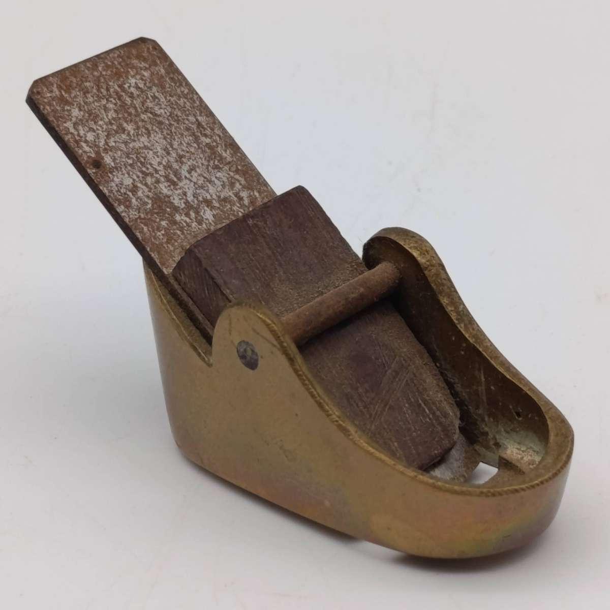 Lot of 4 vintage Violin planes and other tools for violin making