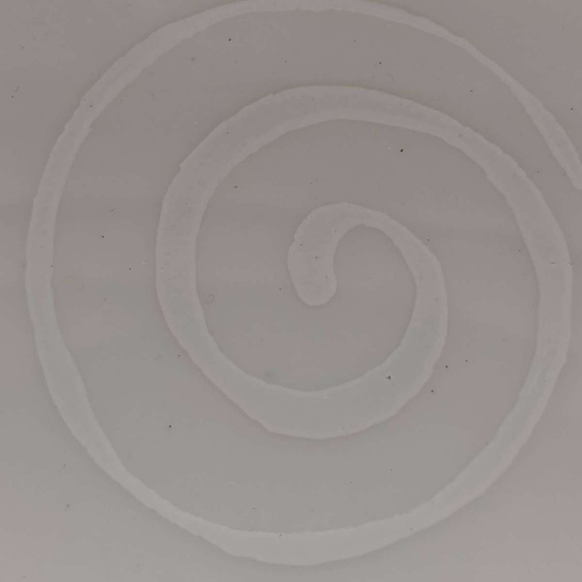 Set of 4 Carrol Boyes Swirl porcelain dinner plates