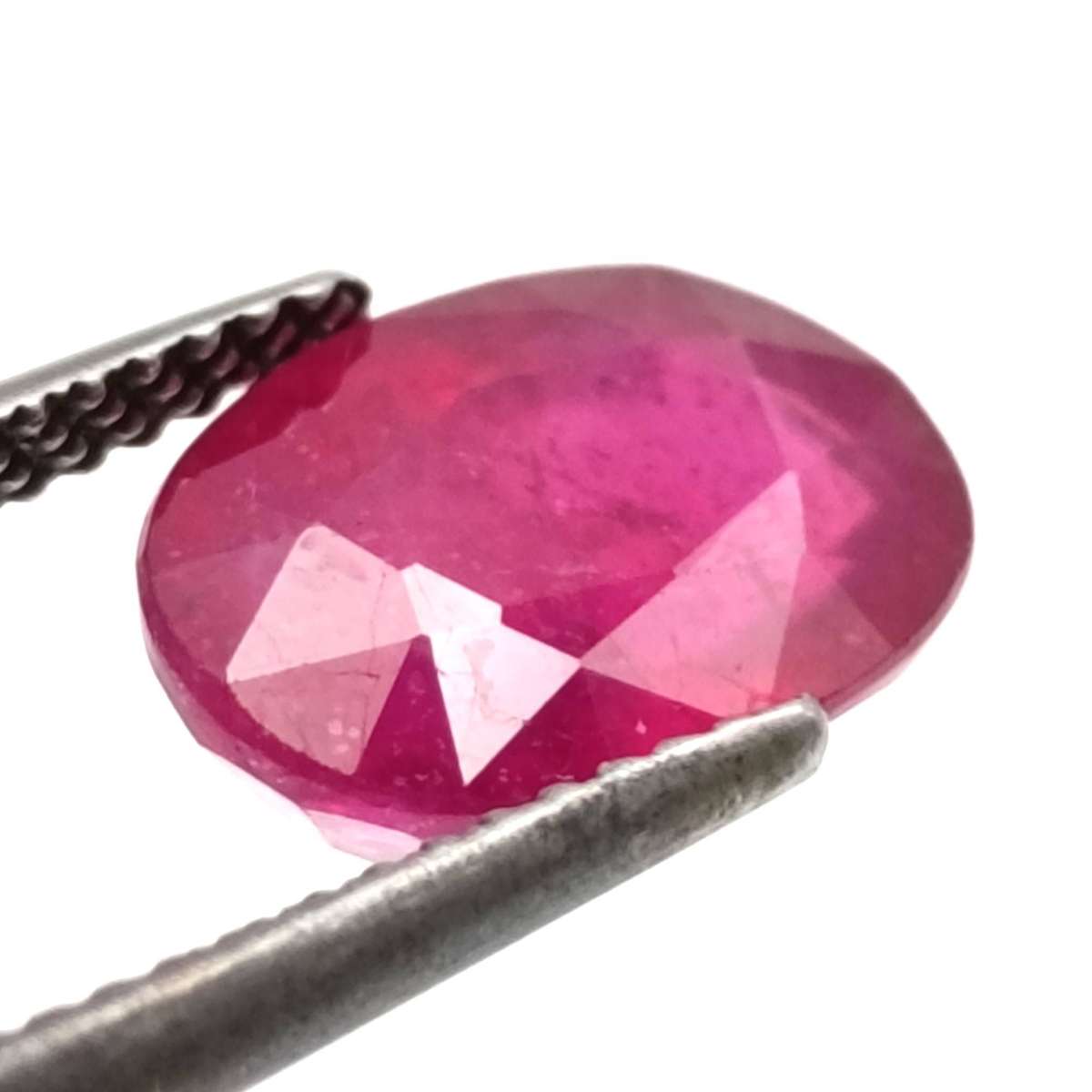Oval Mixed Fracture Filled Ruby 3.445ct with GEMLAB Certificate