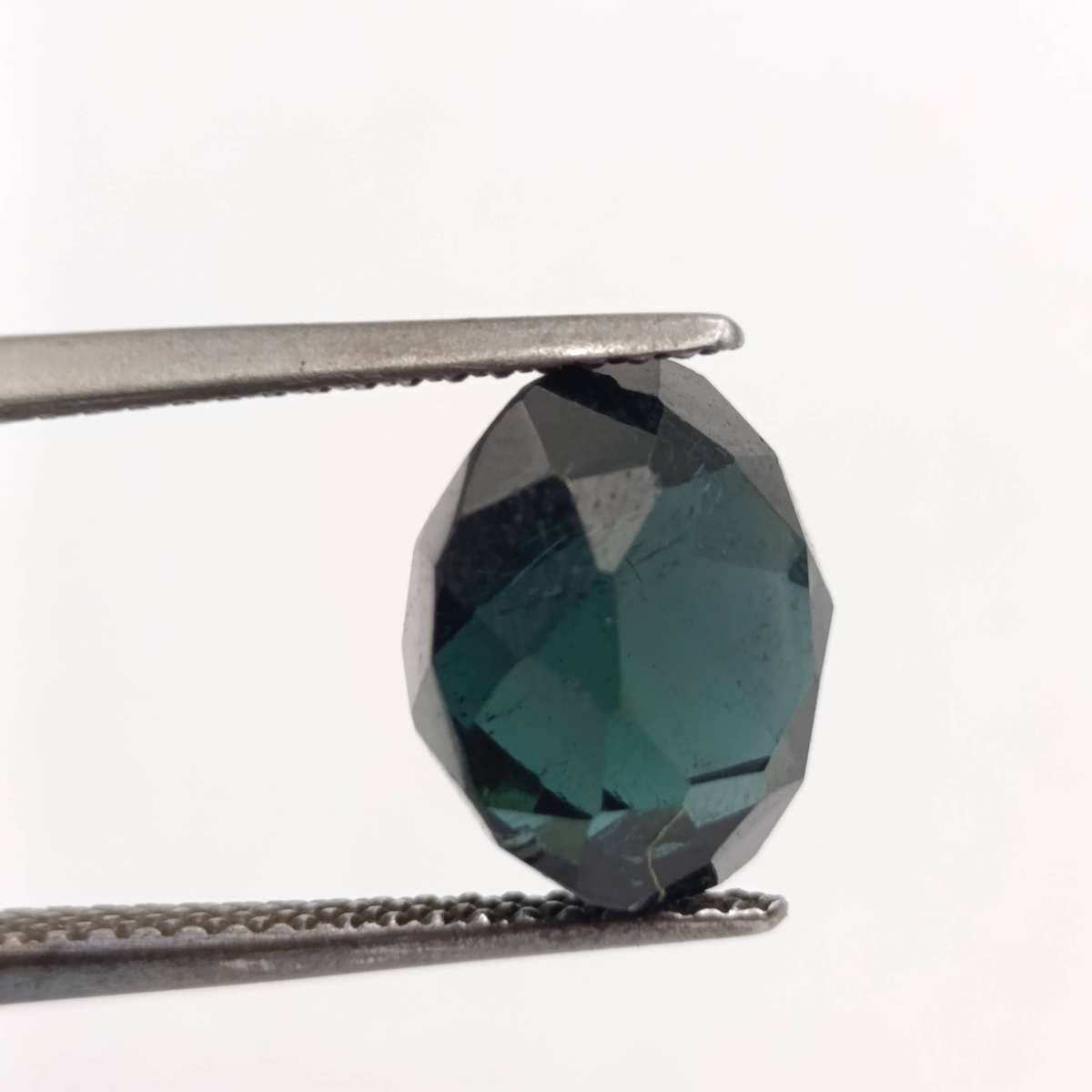Round Mixed Tourmaline of 5,150ct with GEMLAB certificate
