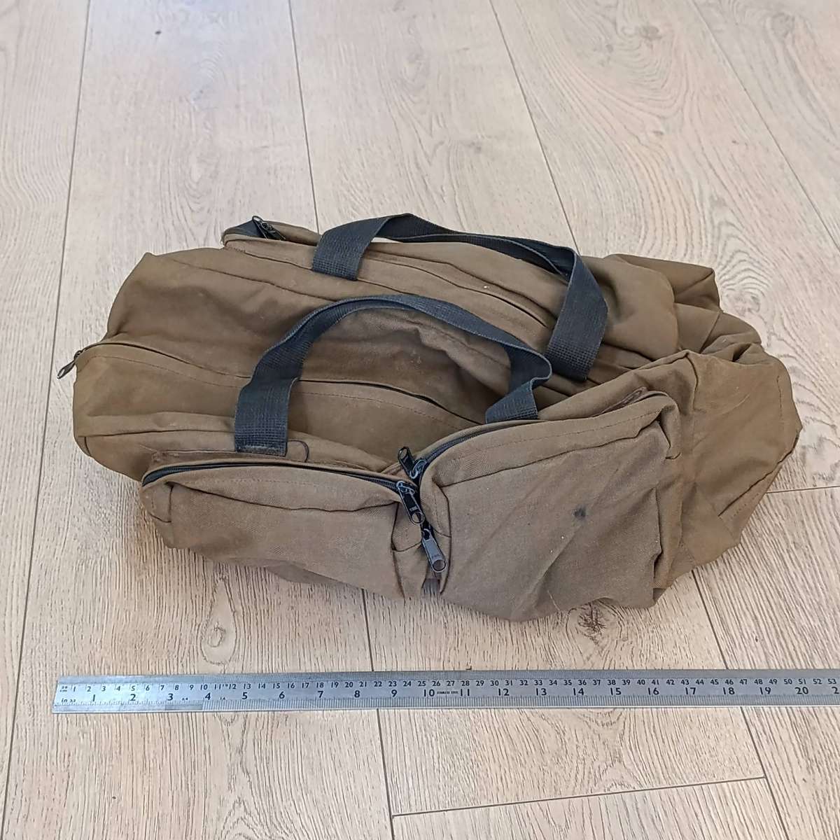 SA Army Nutria sports kit duffle bag - durable secondhand military gear