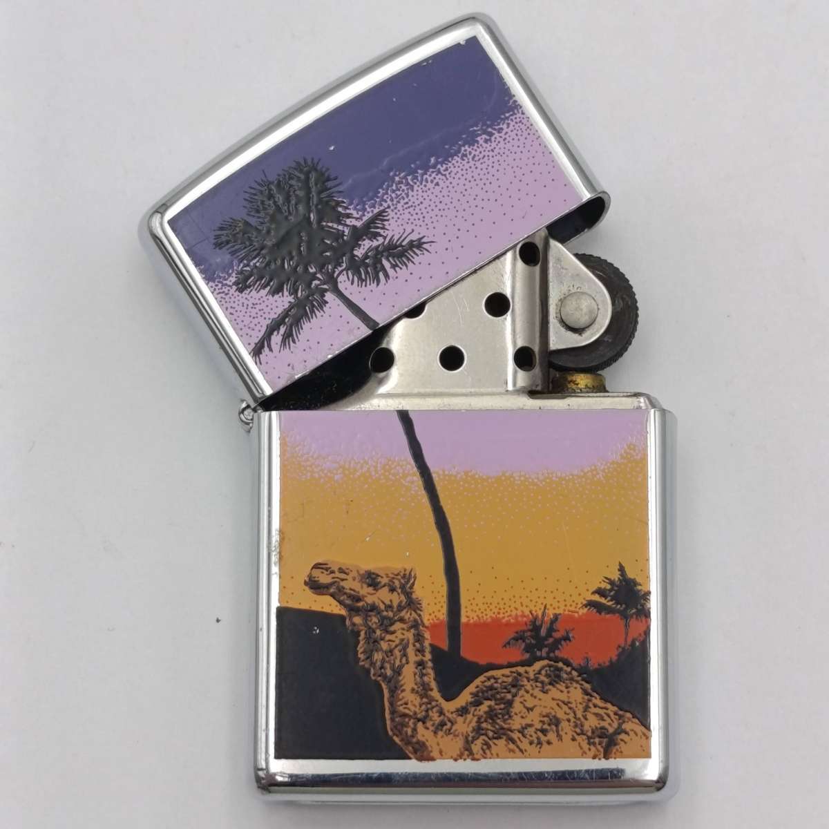 Zippo Camel lighter gift set with fluid, flints and wick
