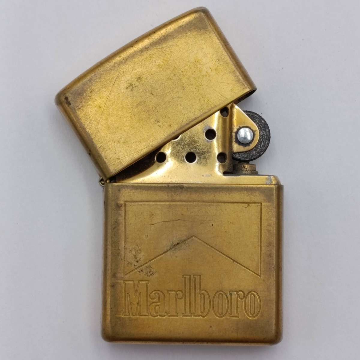 Zippo Marlboro solid brass lighter gift set with fluid, flint & wick