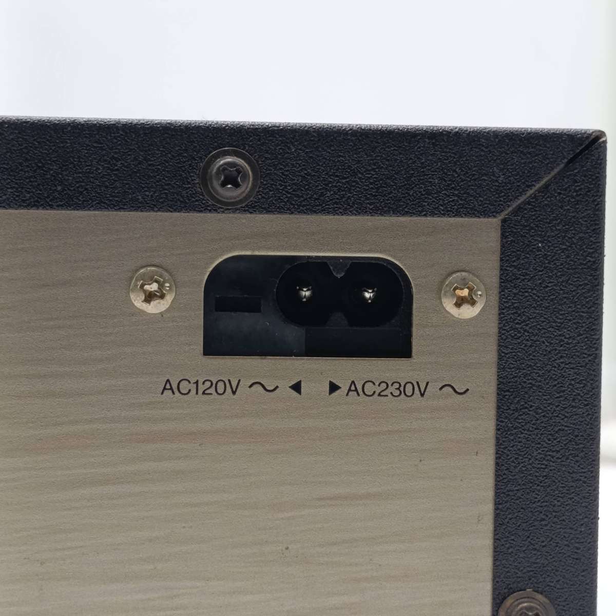 NAD 5220 compact disc player - secondhand, working, 13W, serial 8436000388