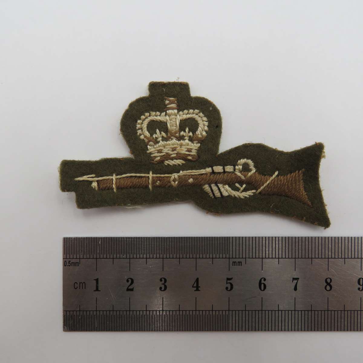 Lot of British military badges and insignia
