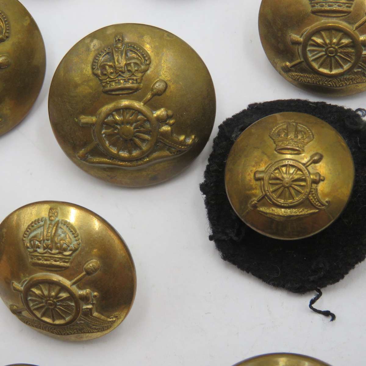 Large lot of Royal Field artillery uniform buttons