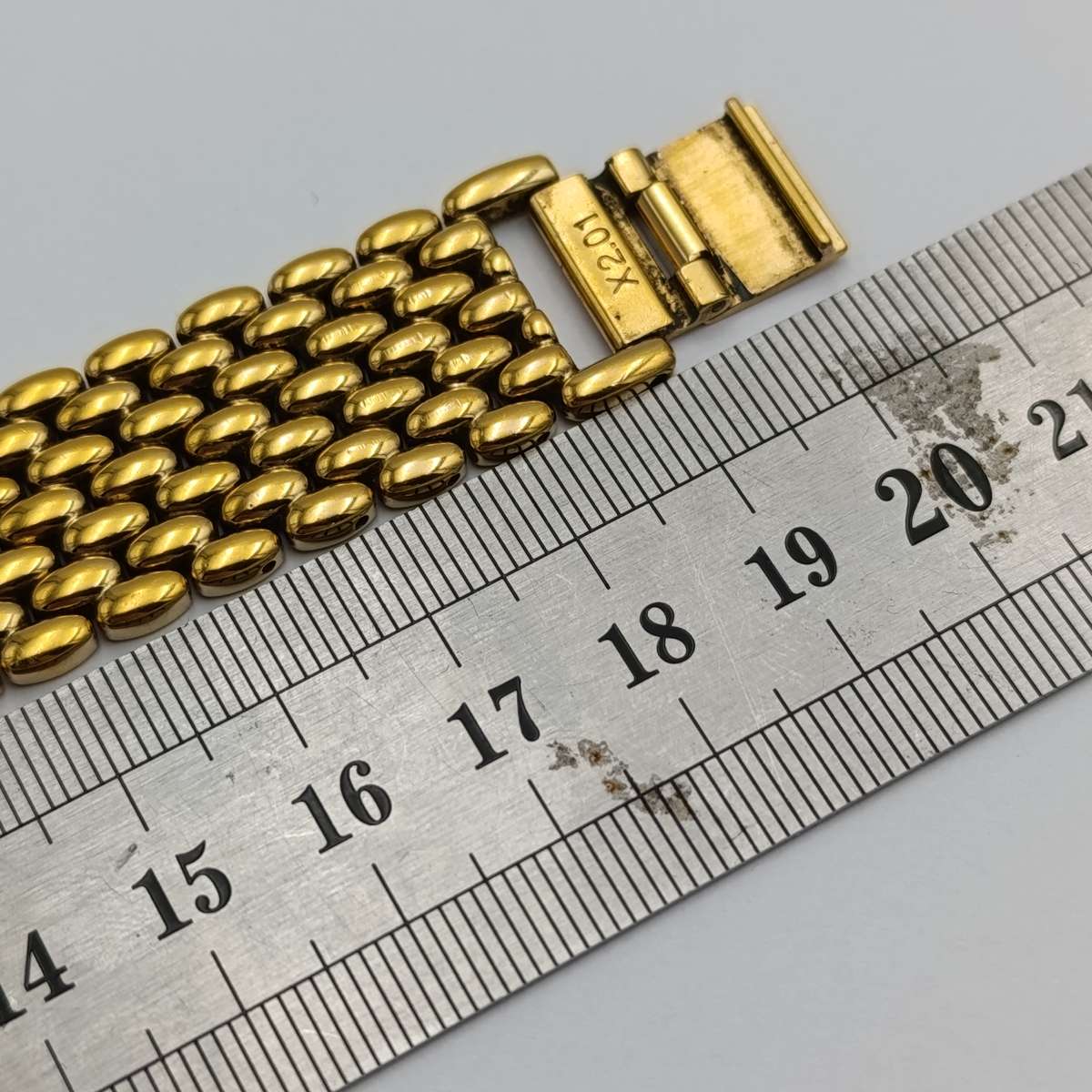 Raymond Weil 5568 Quartz men's - working - engraved backplate