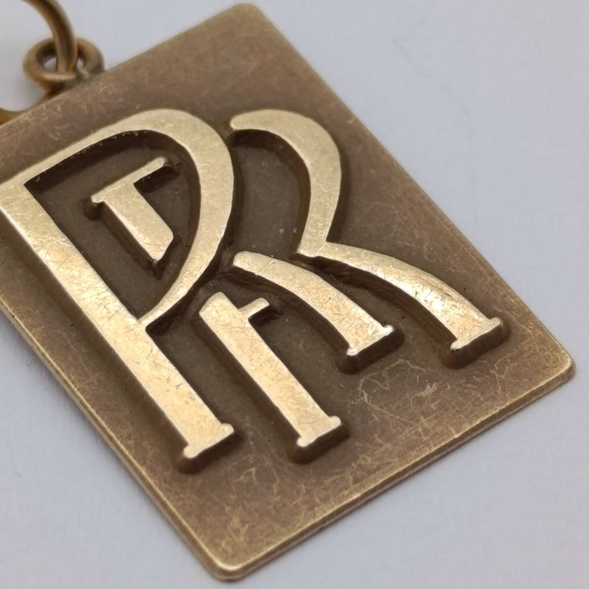Rolls Royce 14 kt vintage gold pendant 2,9g