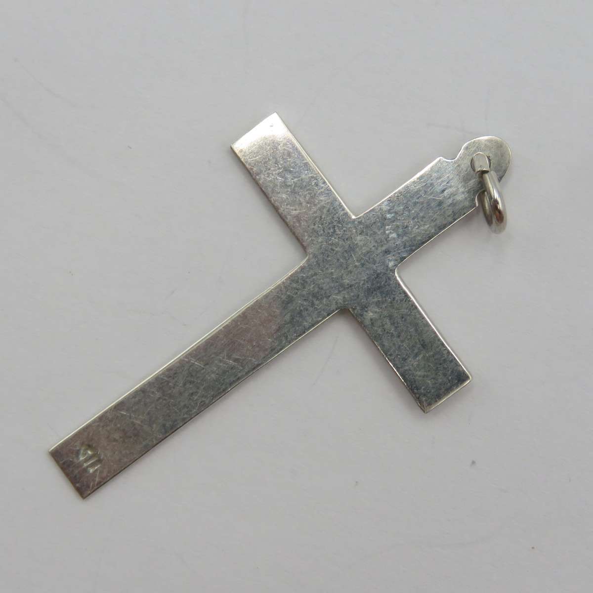 Vintage silver large cross pendant - weighs 3,0g