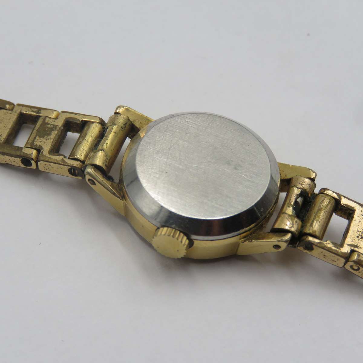 Vintage 1966 Omega manual wind ladies watch with caliber 484 movement - working - serial 23969039