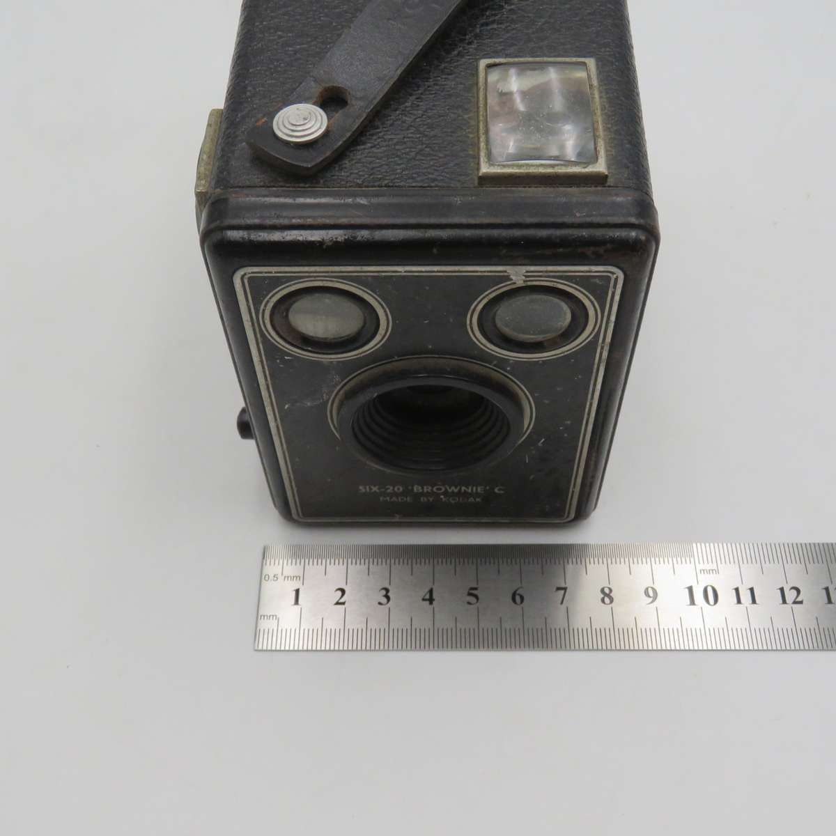 Vintage Kodak Six-20 Brownie C box camera