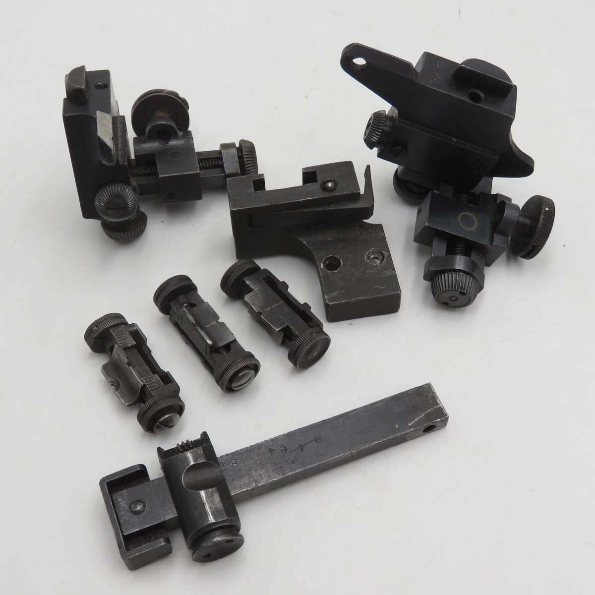 Lot of vintage rifle sight accessories